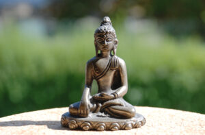 Mehr über den Artikel erfahren YOGA – seine Bedeutung, Methoden und Ziele